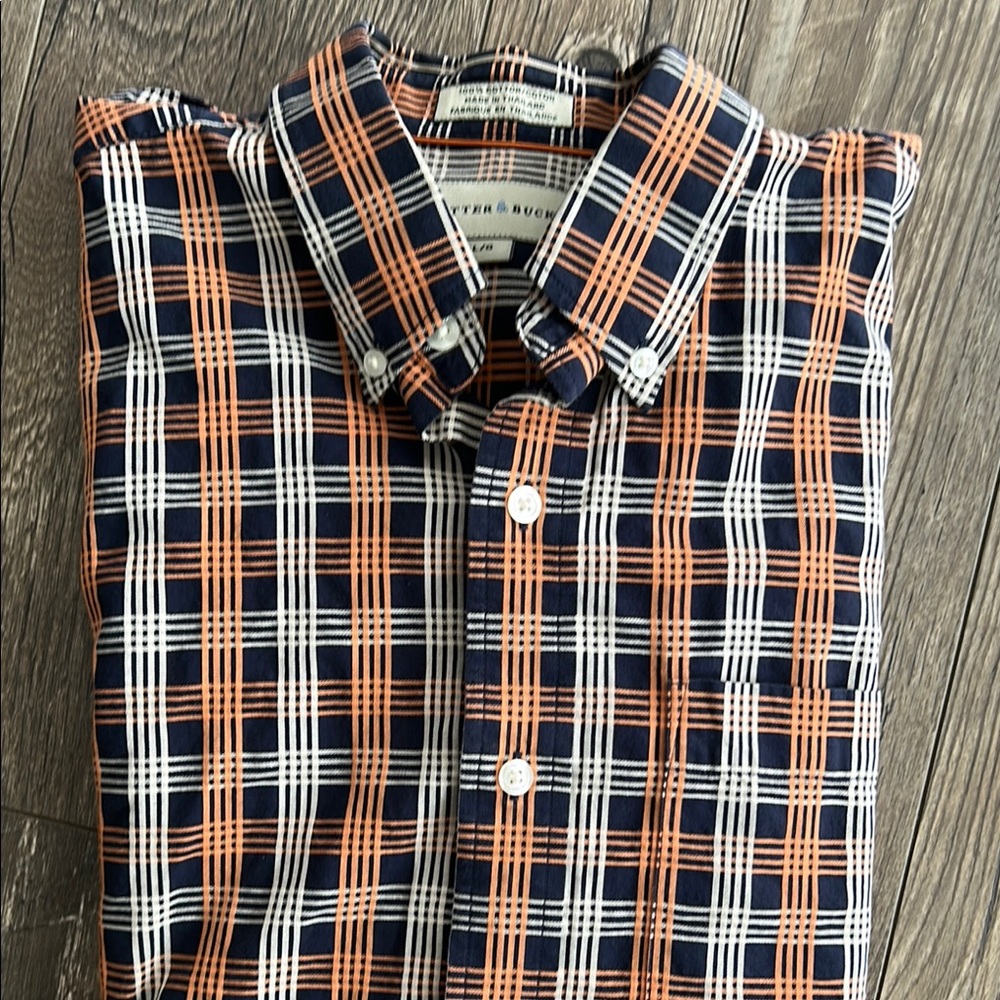 Cutter and Buck Orange and Black Casual Button Down Shirt